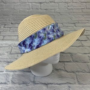 Marcus Adler Sun Hat. Paper hat. Ribbon design accent. NEW